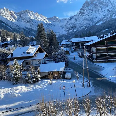 My Mountain Next Door Apartment *