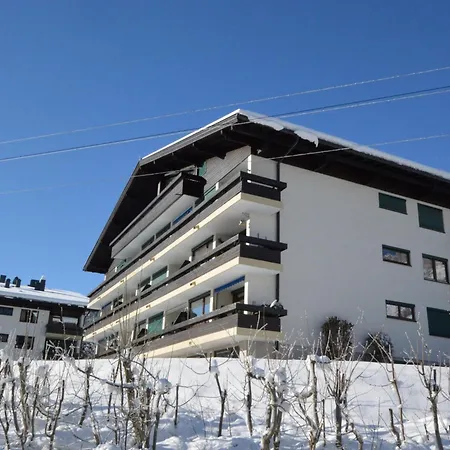 My Mountain Next Door Appartamento